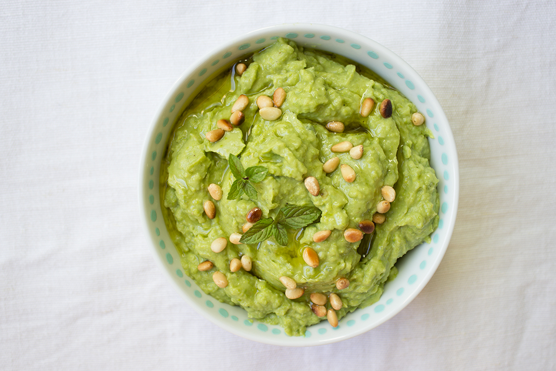 Avocado-Dip mit Tahine