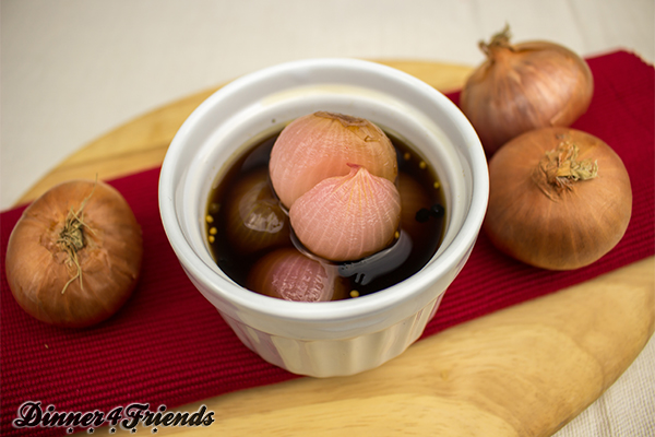 Auch als Mitbringsel sind die selbst gemachten Balsamico-Zwiebeln heiß begehrt.