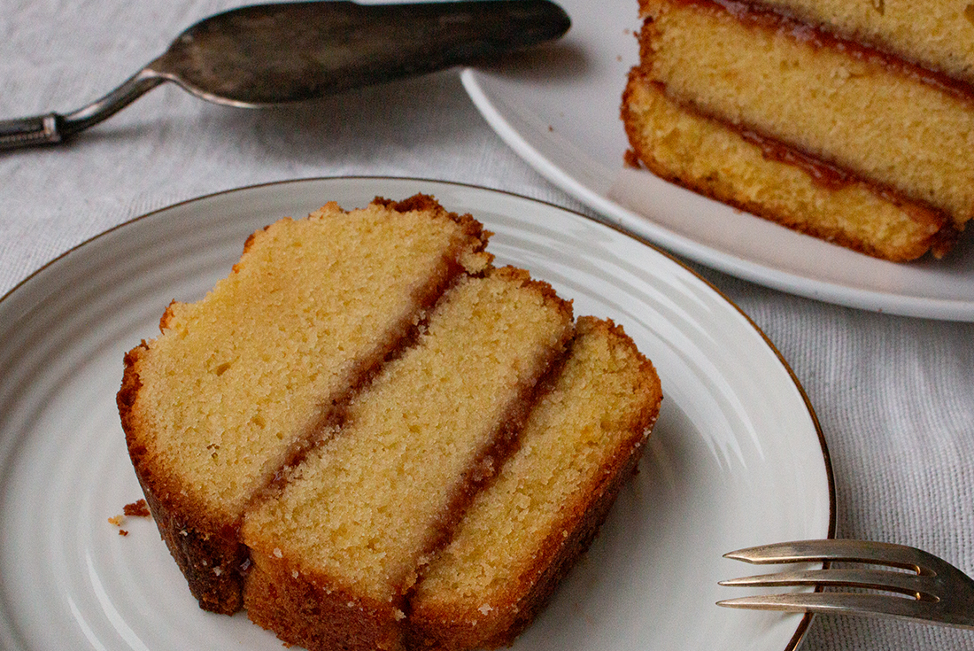 Gefüllter Sandkuchen