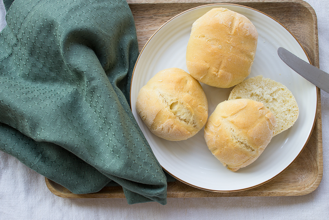 Joghurtbrötchen selbst gemacht nach einem Rezept von Tellerabgeleckt.