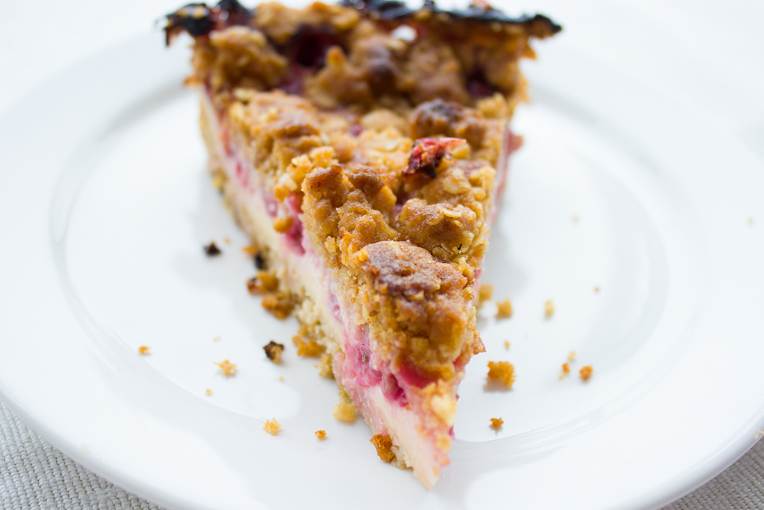 Johannisbeer Quark Streuselkuchen für den #Knuspersommer – Dinner4Friends