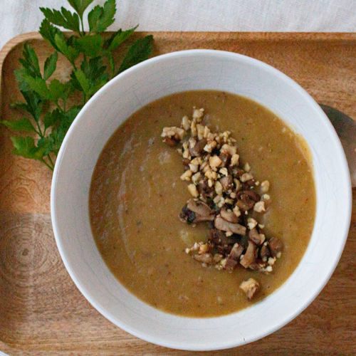 Wärmt und macht wunderbar satt: Kartoffelsuppe mit Champignons