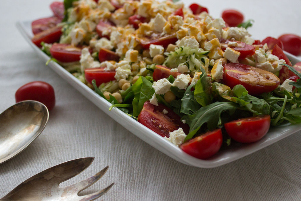 Perfekt für die Feierabendküche: Kichererbsensalat.