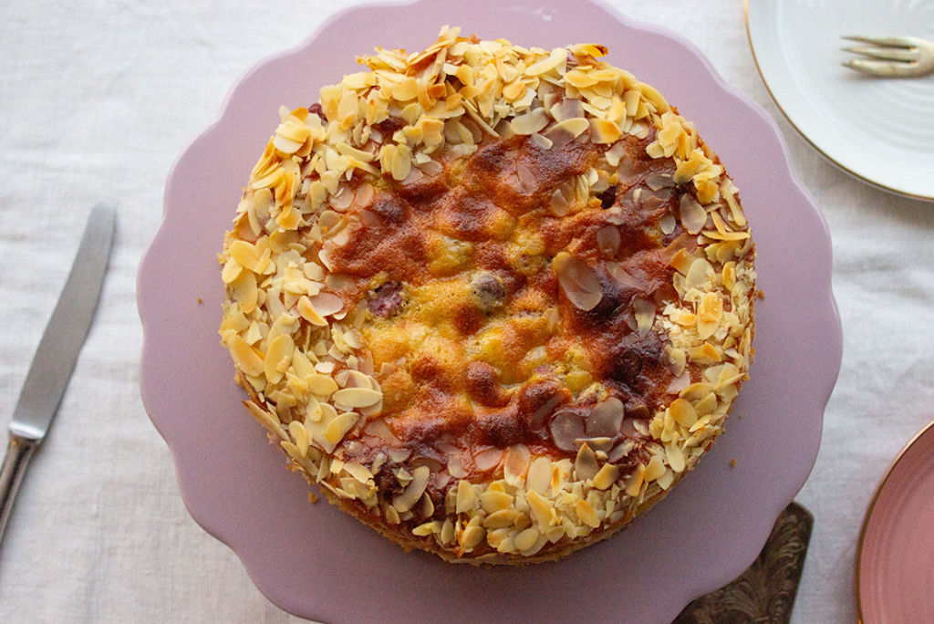 Ein Traum: Kirschkuchen mit Marzipanguss