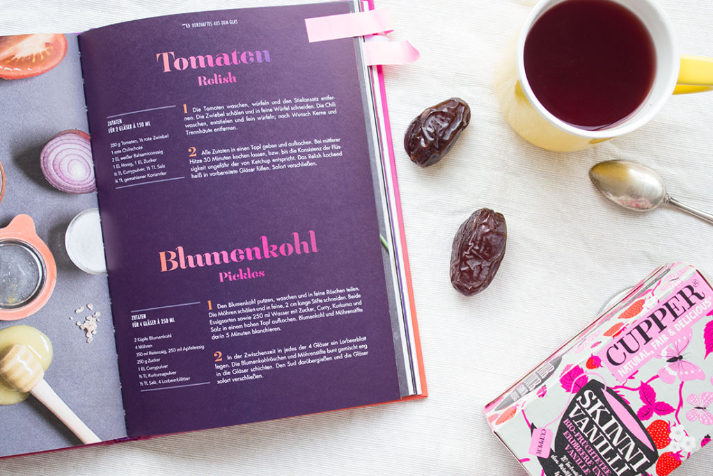 Mein Liebling im Februar: Heißer Tee, Kochbücher zum Stöbern und gesunde Snacks.