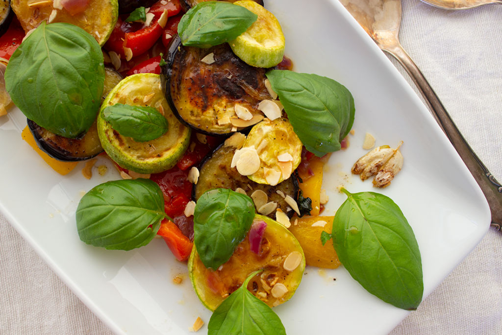 Mediterraner Grillsalat nach Johann Lafer – Dinner4Friends