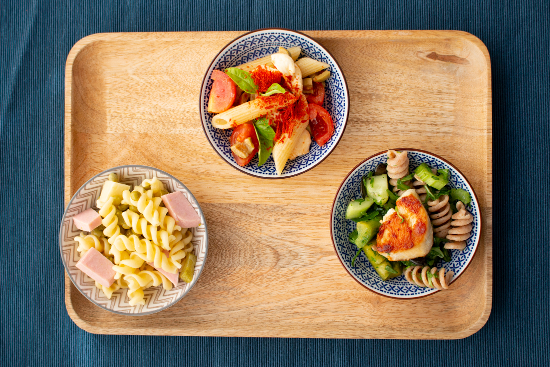 3 Nudelsalat-Varianten : klassisch, Low Carb, mediterran-vegetarisch