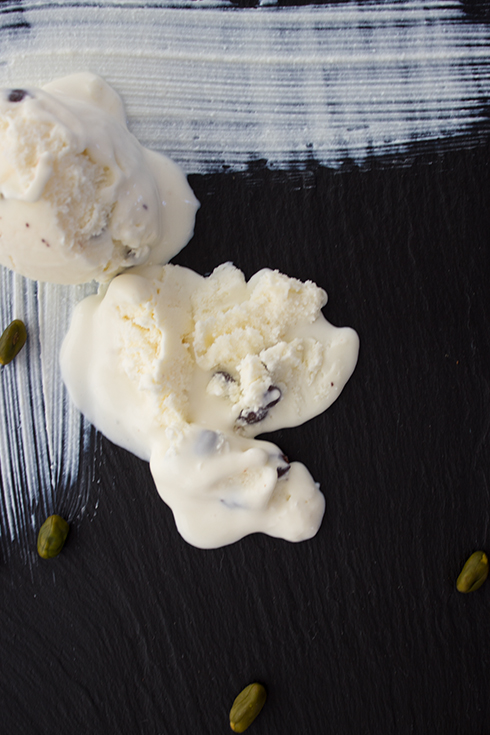 Selbst gemachtes Ricotta Eis: so erfrischend, so lecker-leicht!