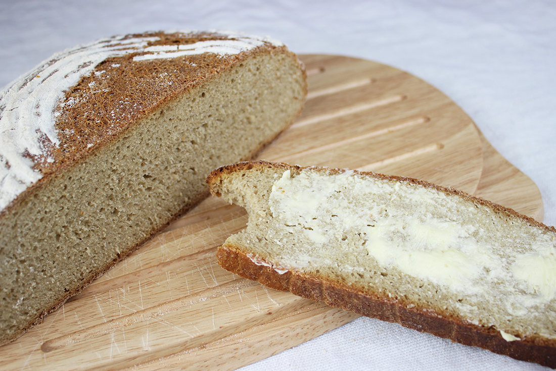 Weizenfrei: Roggen-Dinkel-Mischbrot