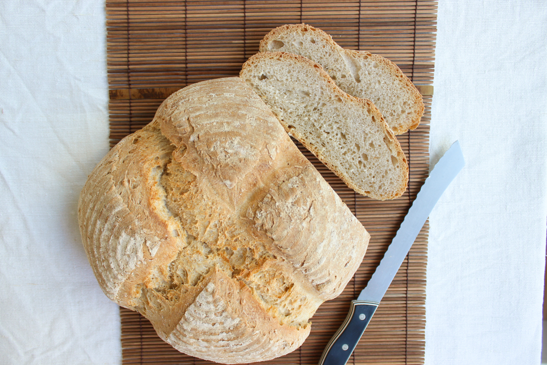 Rustikales Bauernweißbrot