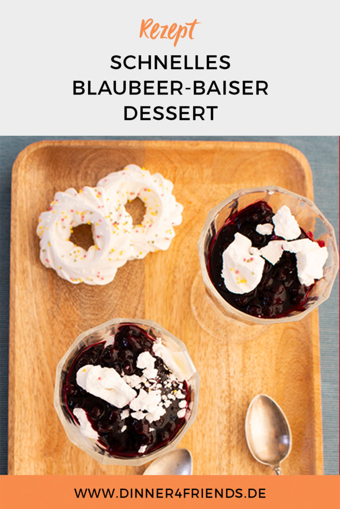Blaubeer-Baiser-Dessert