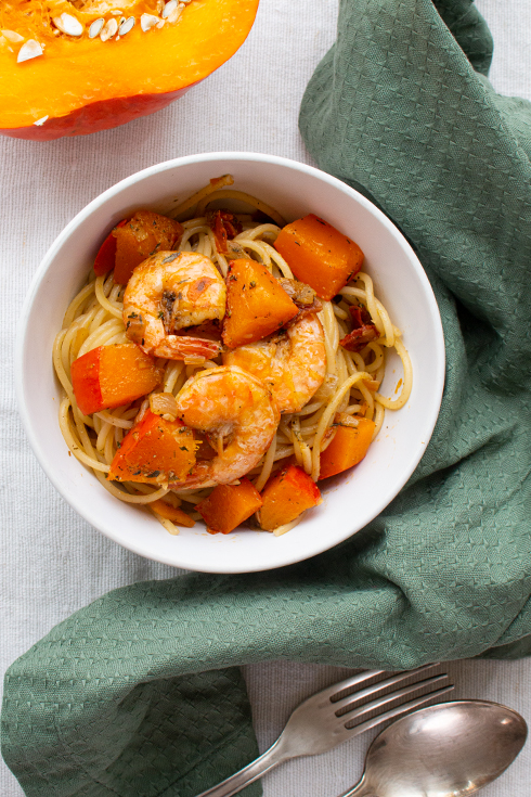 Pasta mit Kürbis und Garnelen