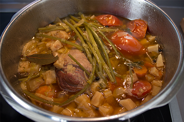 Wie Lange Braucht Der Tafelspitz Im Schnellkochtopf Kalbstafelspitz aus dem Schnellkochtopf – Dinner4Friends