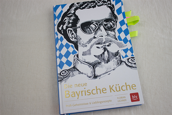 "Die neue Bayrische Küche" von Florian Lechner aus dem blv Verlag hält Klassiker genauso wie neue, moderne Interpretionen bereit. Die Anleitungen sind logisch, einfach und nachvollziehbar. Mit diesem Kochbuch kann jeder Herr der bayerischen Küche werden! Also: An Guadn!