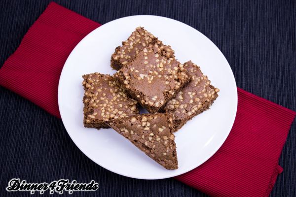 So lecker wie sie aussehen schmecken sie auch: Die Mandel-Brownies sind schokoladig, saftig und gelingen immer.