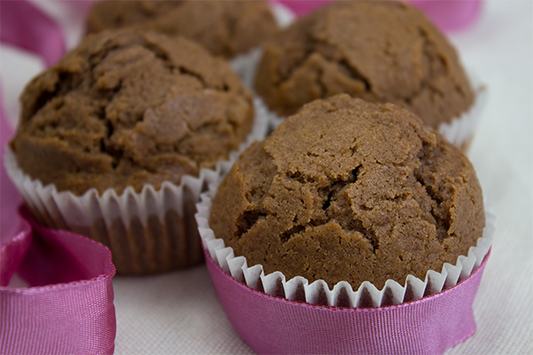 Sie schmecken, saftig und schokoladig und das Wichtigste: sie machen glücklich! Schoko Muffins mit vieeel Schokolade!